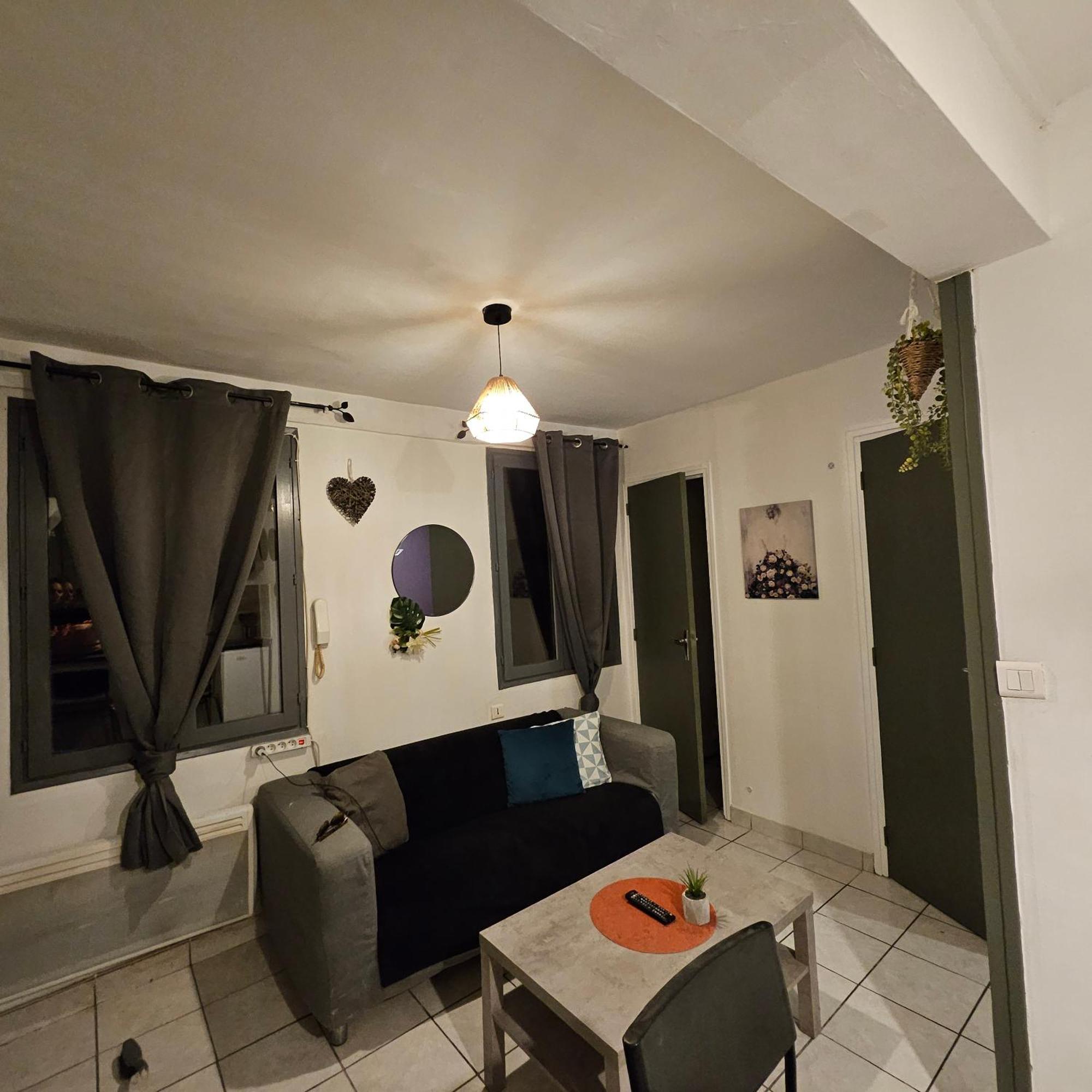3 Studios, Centre De La Bastide St Louis การ์กาซอน ภายนอก รูปภาพ