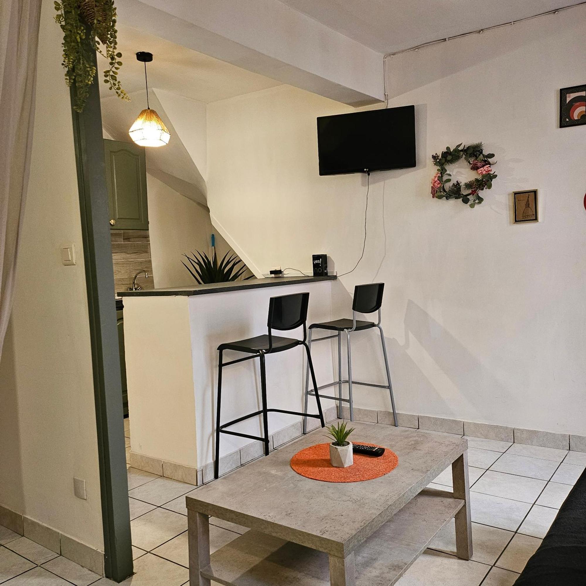 3 Studios, Centre De La Bastide St Louis การ์กาซอน ภายนอก รูปภาพ